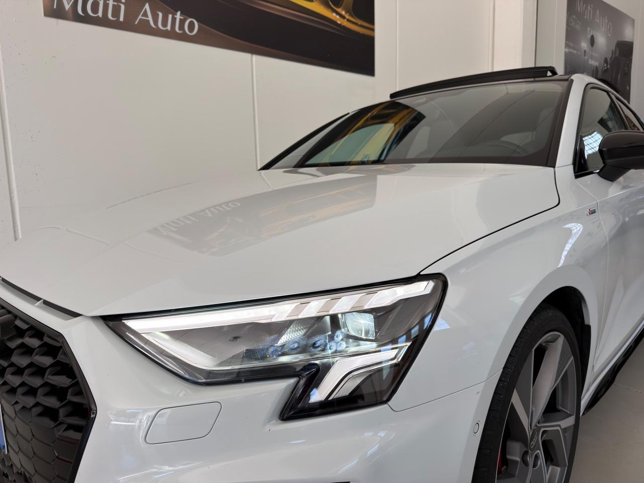 Audi A3 SPB 35 TDI S tronic line edition Identity Black