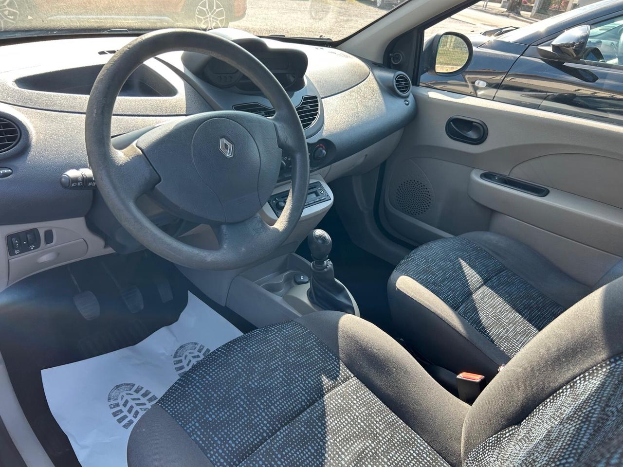 Renault Twingo 1.2 - UNIPROPRIETARIO-NEOPATENTATI