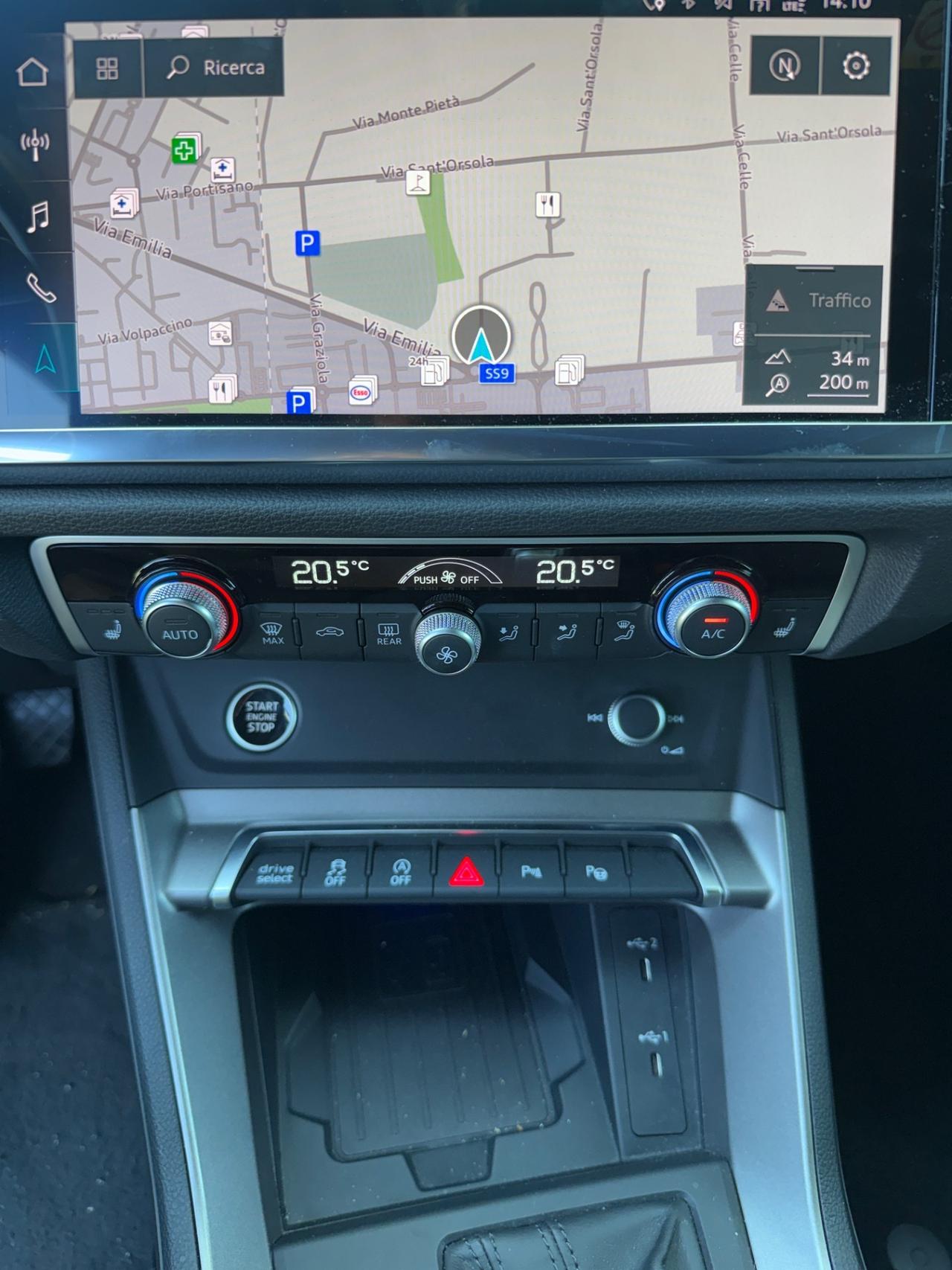 Audi Q3 40 TFSI quattro S tronic - LEGGERE