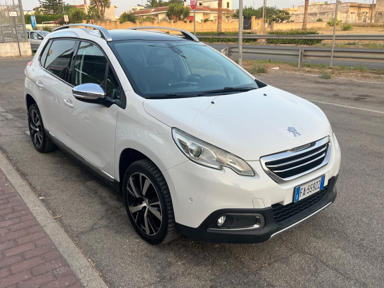 Peugeot 2008 BlueHDi Allure Unipro 2015