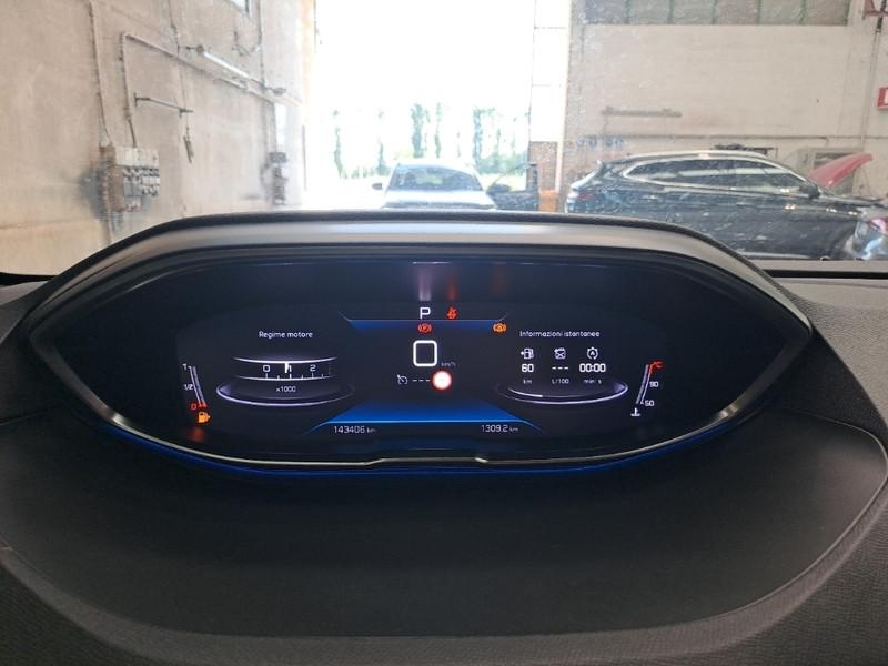 PEUGEOT 3008 BLUEHDI 130 EAT8 SES ALLURE SUV