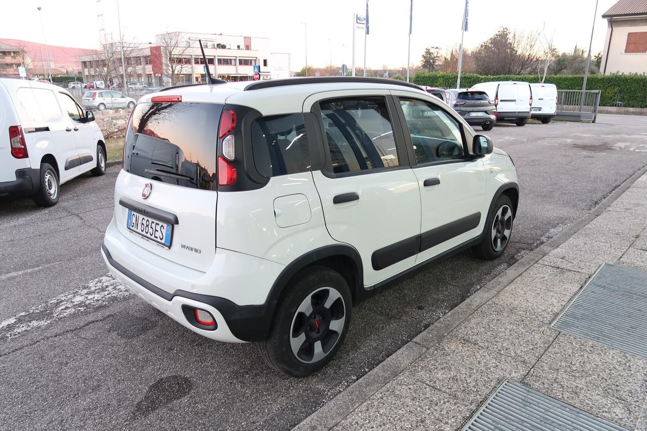 Fiat Panda 1.0 FireFlyHybrid Cross