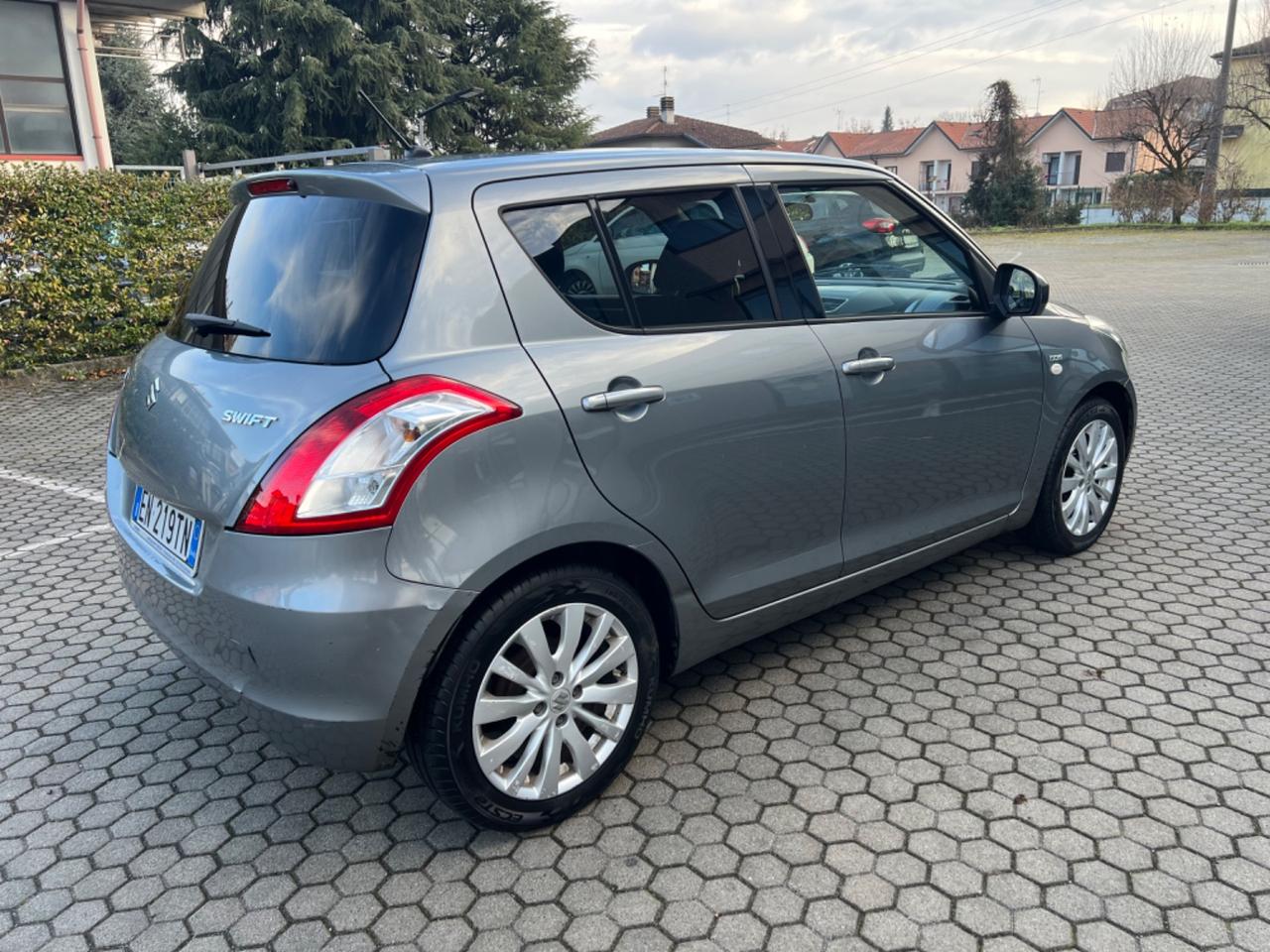 Suzuki Swift 1.3 DDiS 5 porte GL Top*NEOPATENTATI