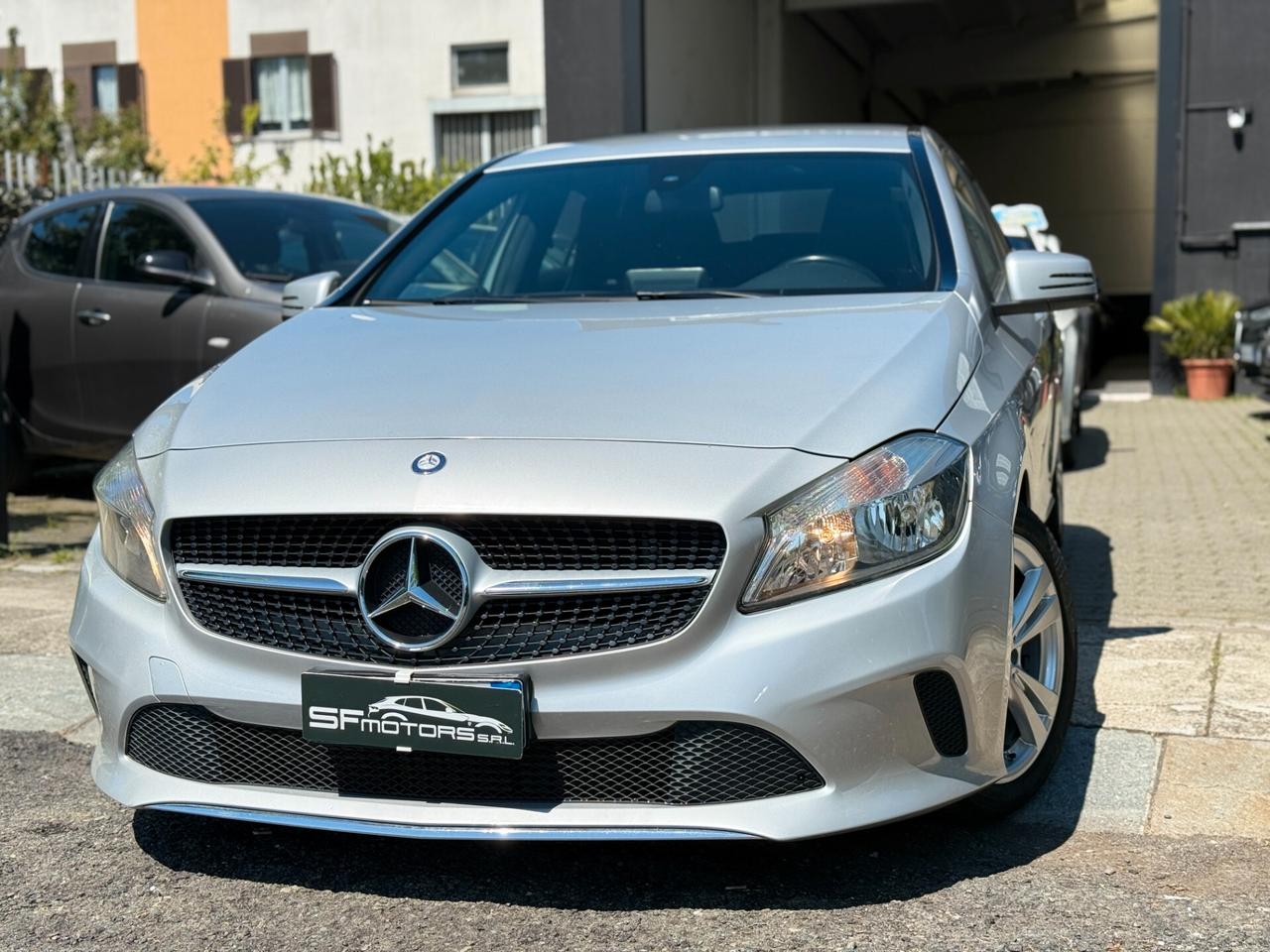 Mercedes-benz A 180 A 180 d Automatic Premium