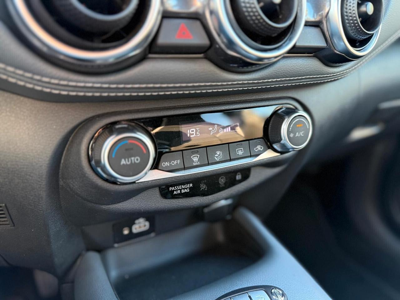 Nissan Juke 1.0 DIG-T 114 CV N-Connecta