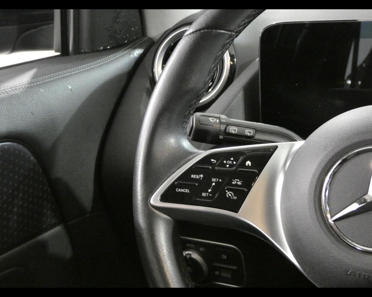 Mercedes-Benz GLA (H247) - GLA 180 Automatic Progressive Advanced Plus