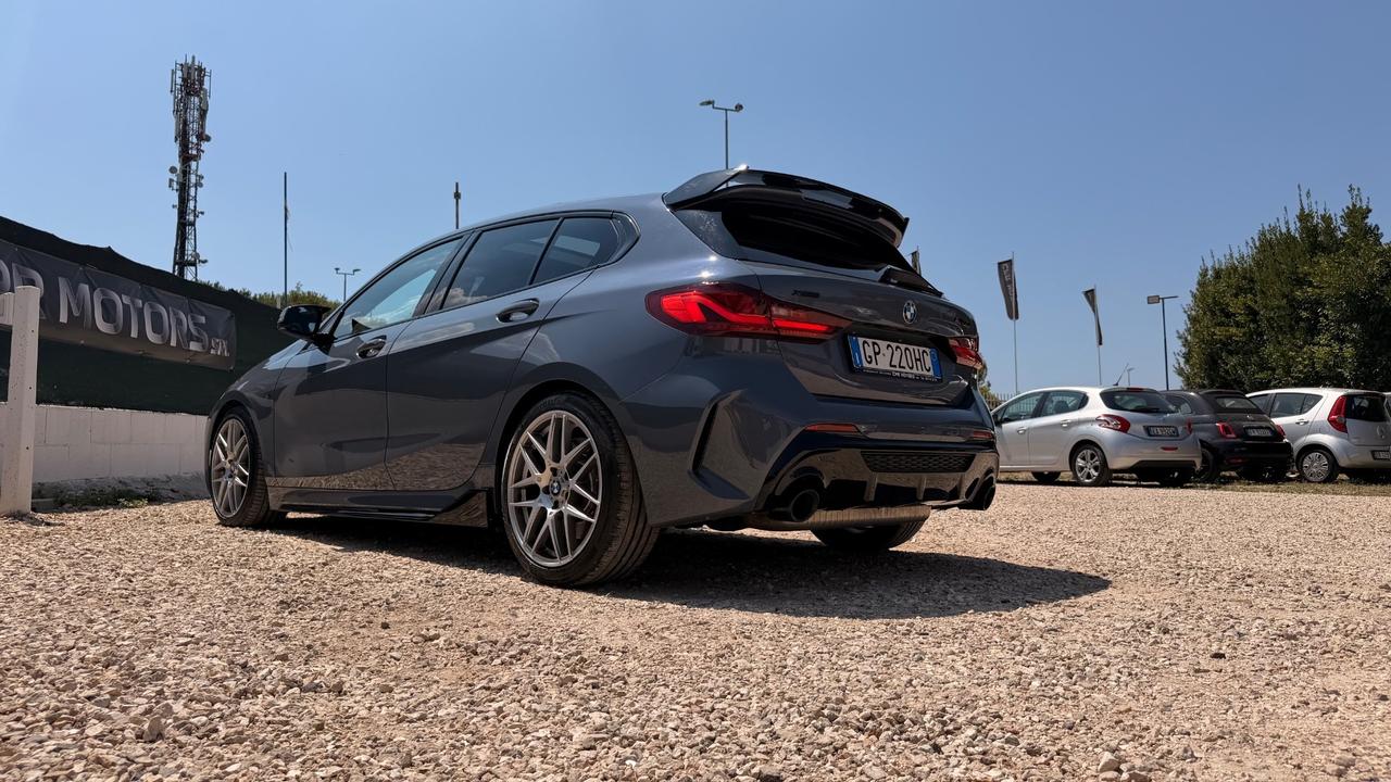 Bmw 135 M 135i xDrive Colorvision Edition