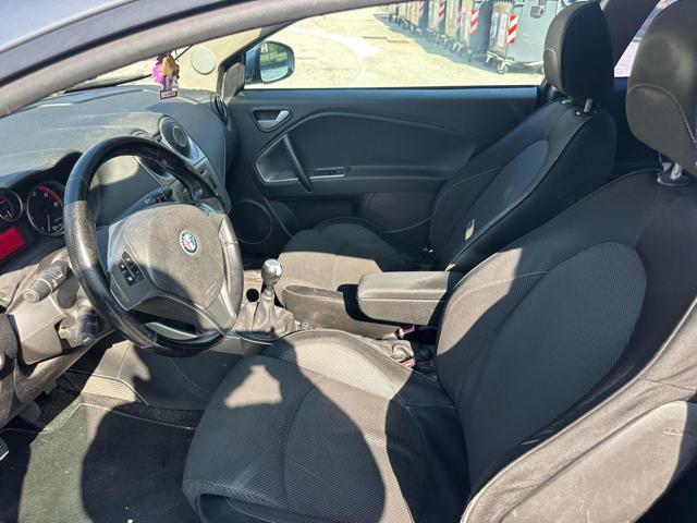 ALFA ROMEO MiTo 1.6 JTDm 16V Distinctive Sport Pack Stupenda