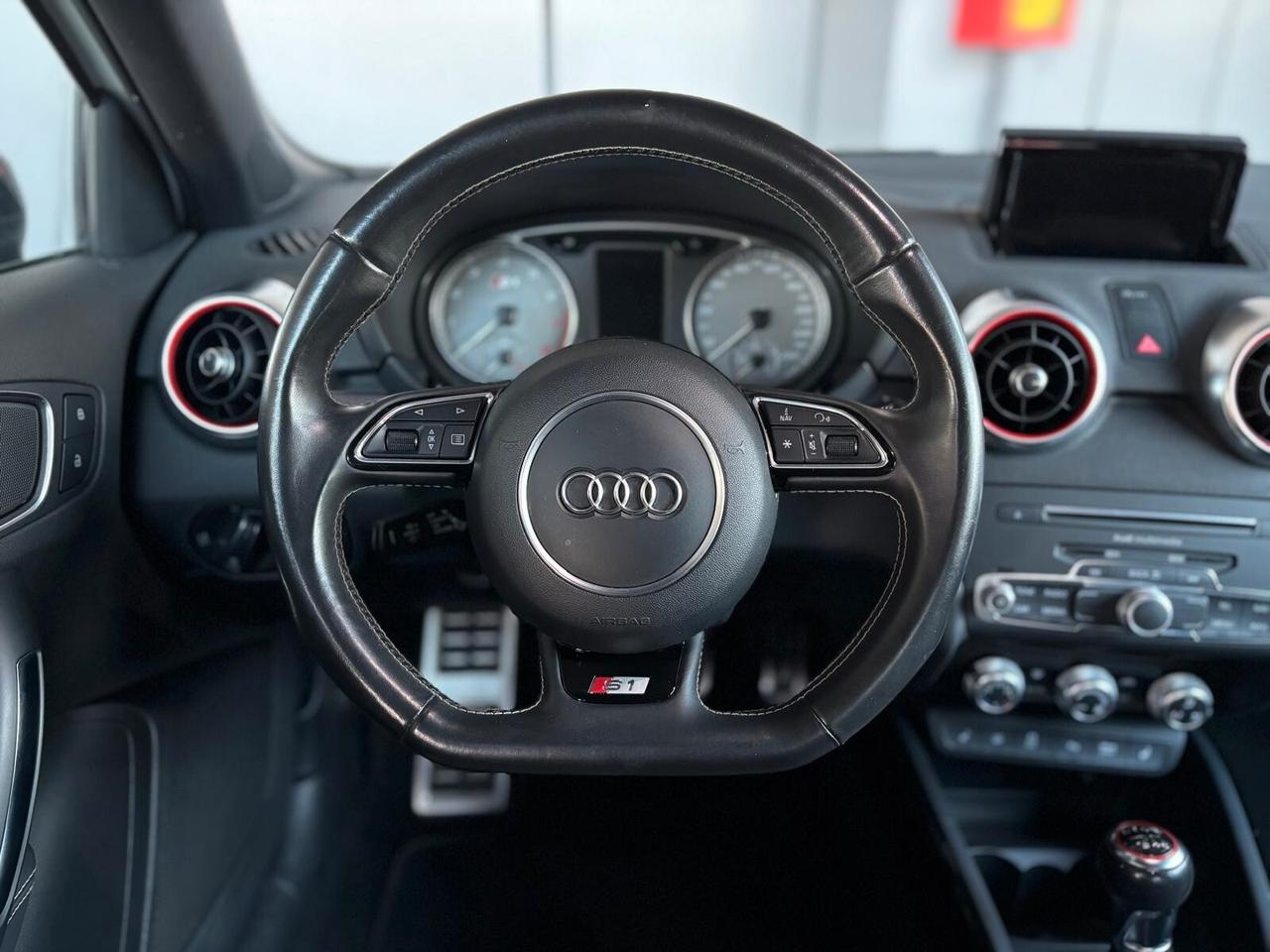 Audi A1 S1 SPB 2.0 TFSI quattro