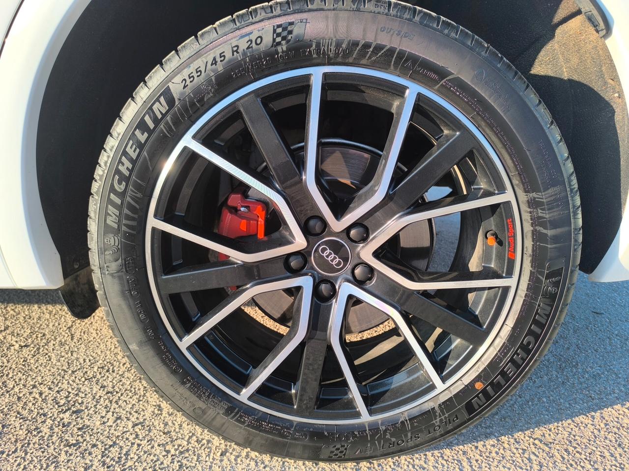 Audi Q5 40 TDI 204 CV quattro S tronic line plus