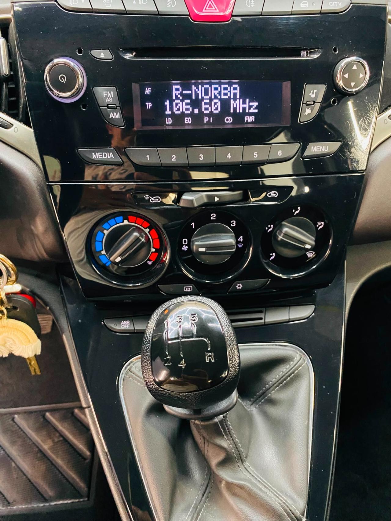 Lancia Ypsilon 1.2 69 CV 5 porte Platinum