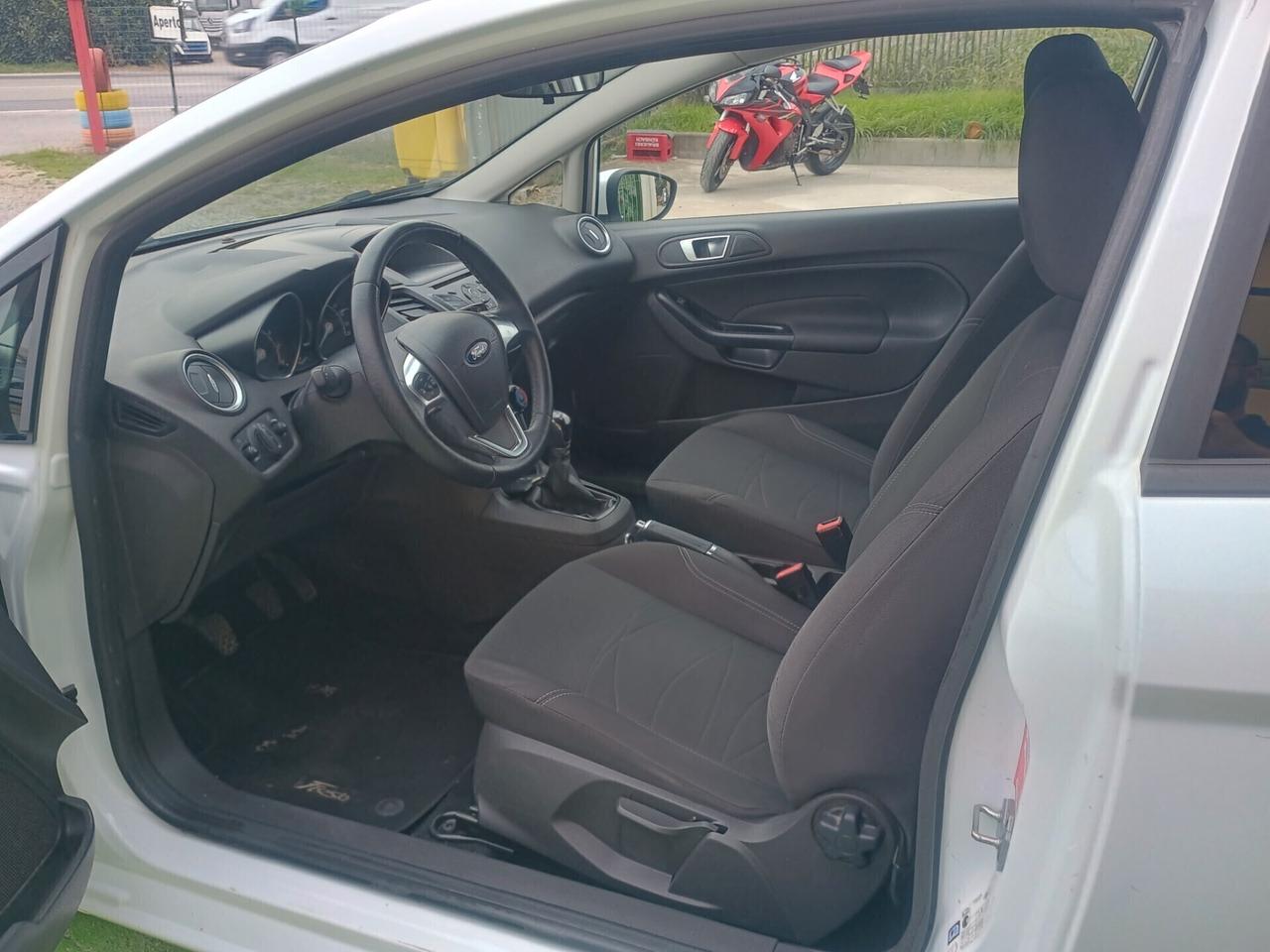 Ford Fiesta 1.4 3 porte Bz.- GPL NEOPATENTATI