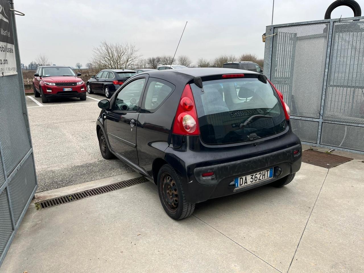 Peugeot 107 1.0 68CV 3p. Plaisir 2Tronic AUTOMATICA, NO CLIMA