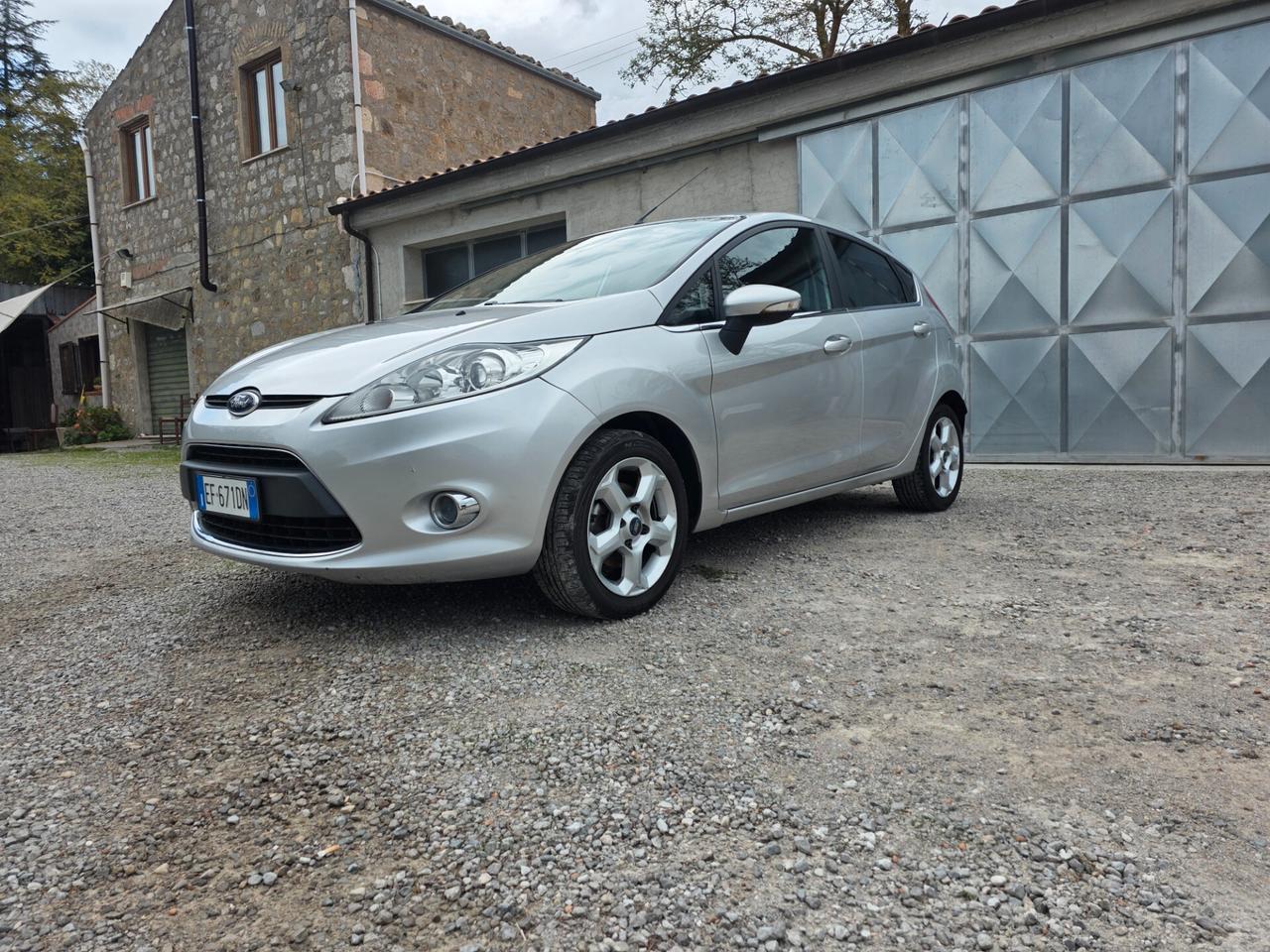 Ford Fiesta 1.2 82 CV 5 porte Titanium