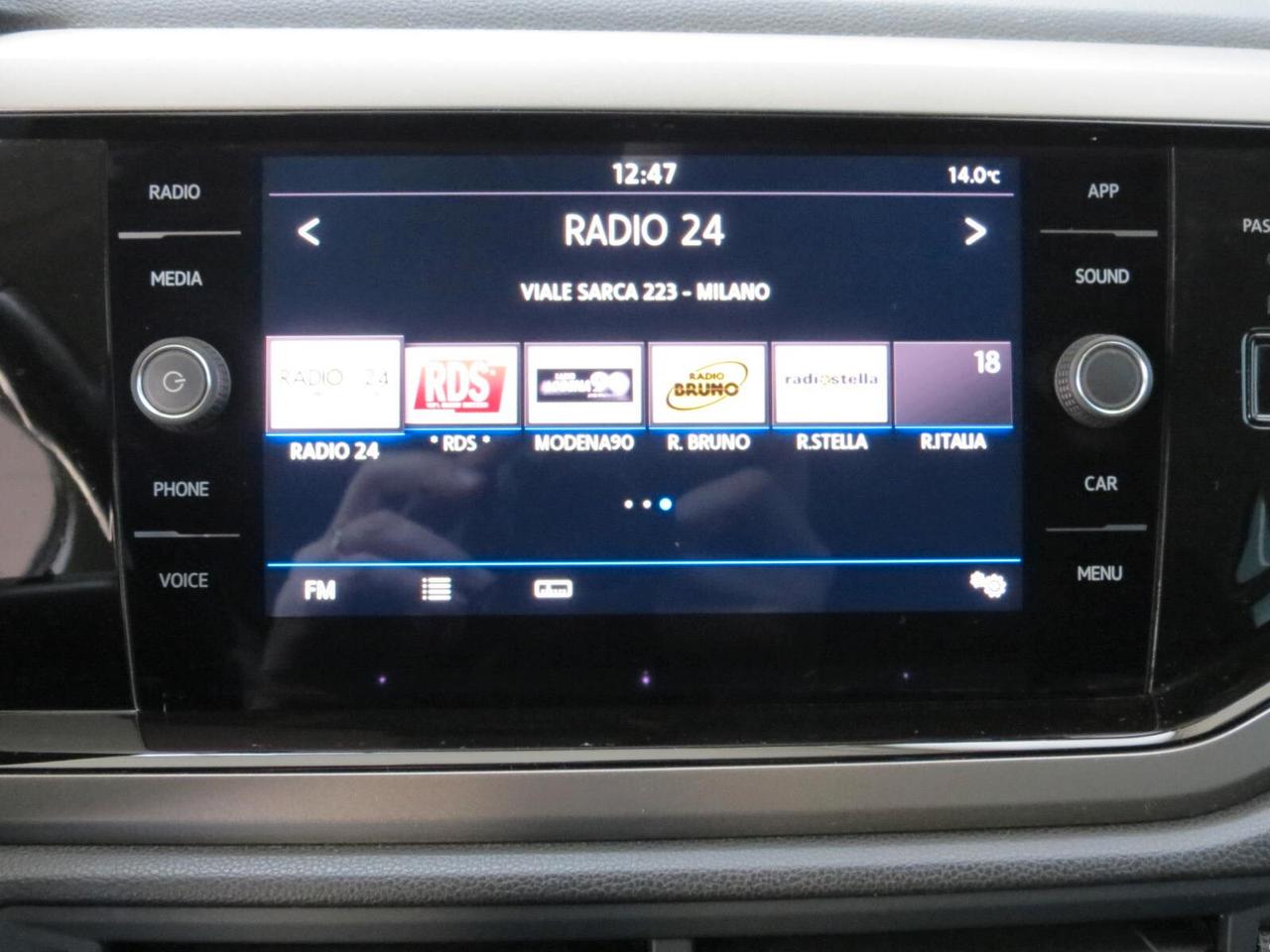 Volkswagen Polo 1.0 TGI 90 CV COMFORTLINE R-LINE