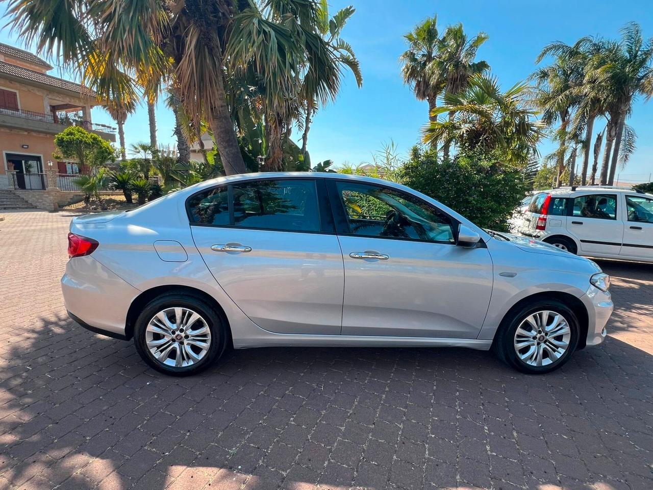 Fiat Tipo 1.6 Mjt 4 porte Easy