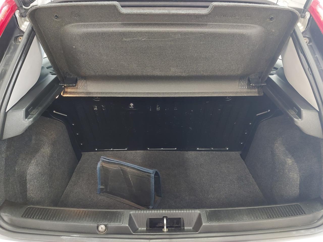 FIAT Punto 4ª serie Punto 1.4 8V 5 porte Easyp...