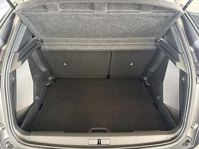 Peugeot 2008 1.2 PureTech 100 CV Allure