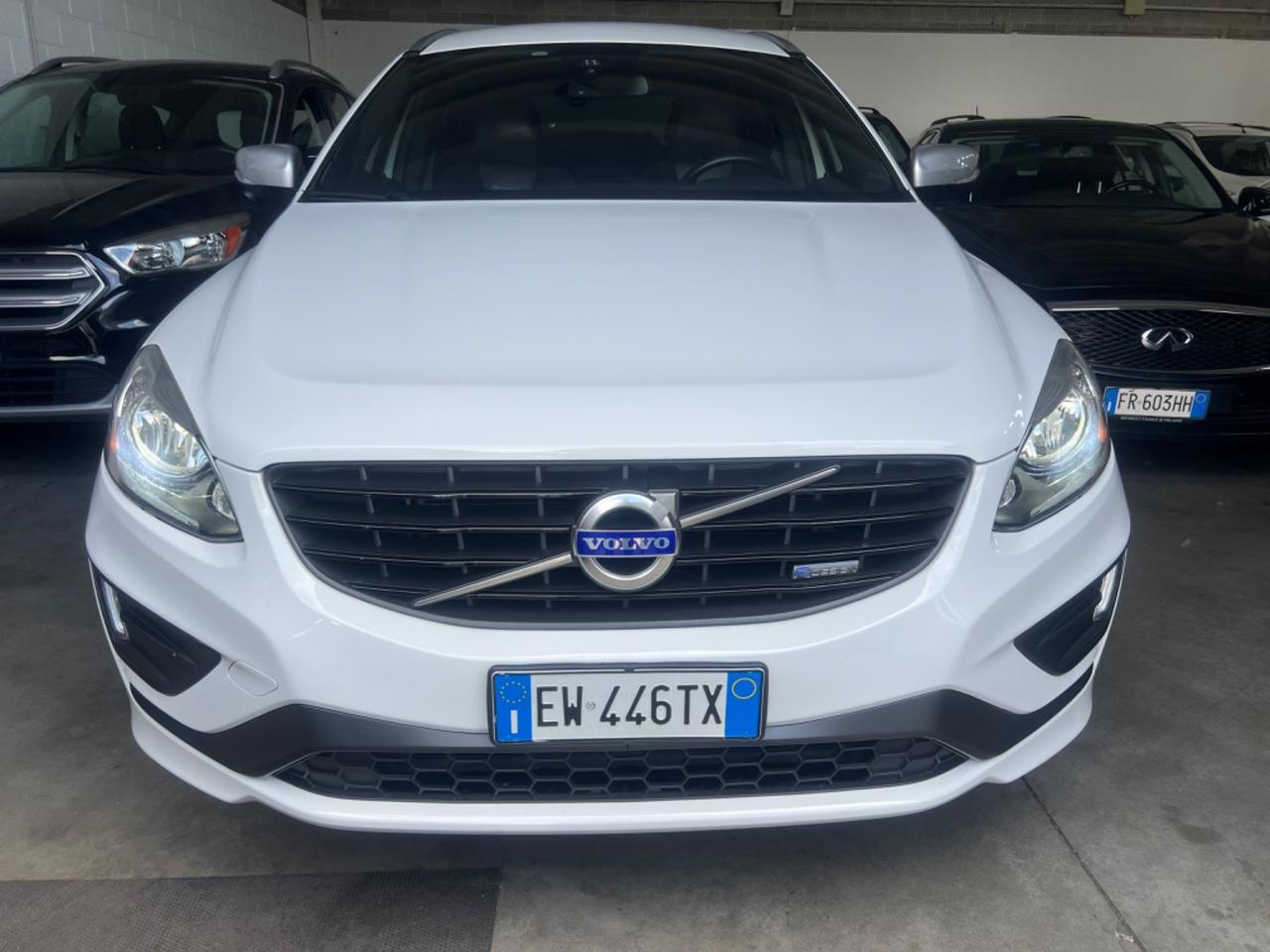Volvo XC 60 XC60 D4 163 CV Geartronic R-design Momentum N1
