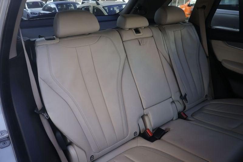 BMW X5 BMW X5 xdrive30d Business 258cv auto 190KW ANNO 2014