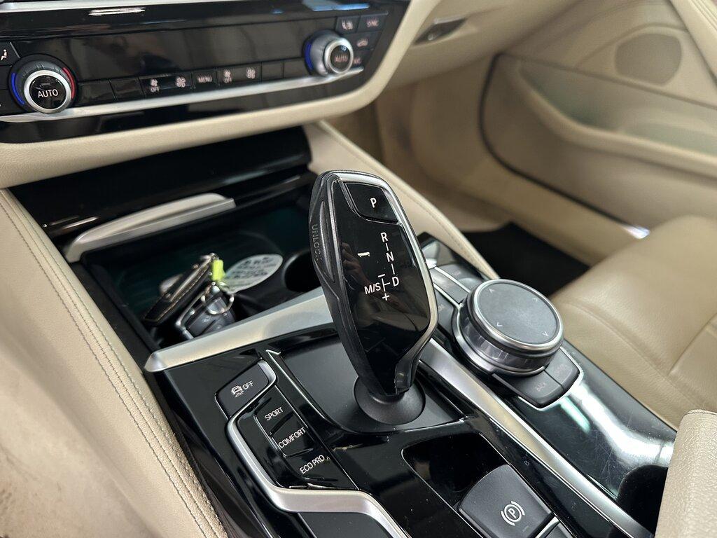 BMW Serie 5 Touring 520 d Luxury Steptronic
