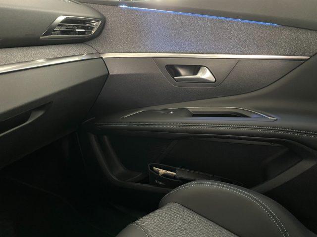 PEUGEOT 3008 1.5 BlueHDi 130 CV EAT8 Allure Pack KM0