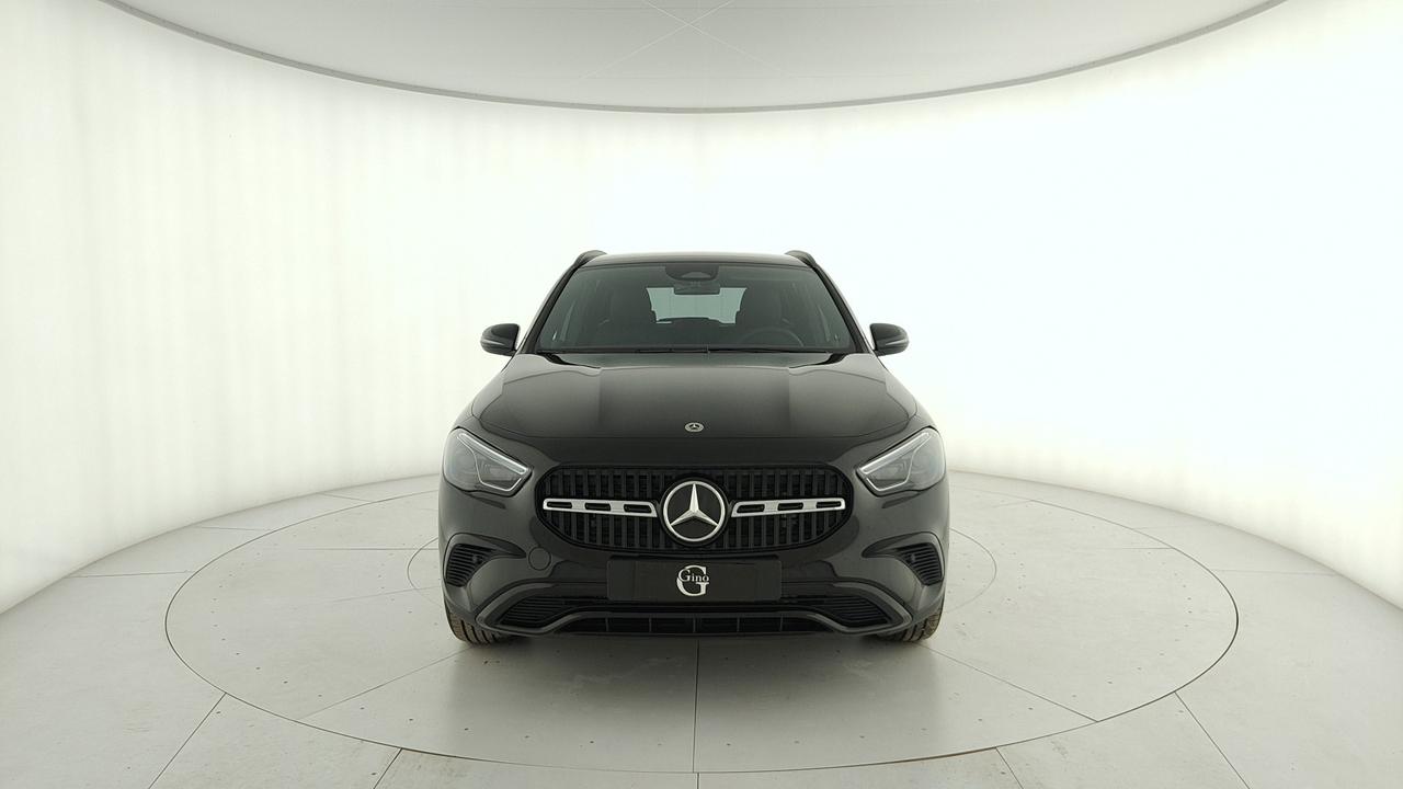 Mercedes-Benz GLA 200 d Automatic 4MATIC