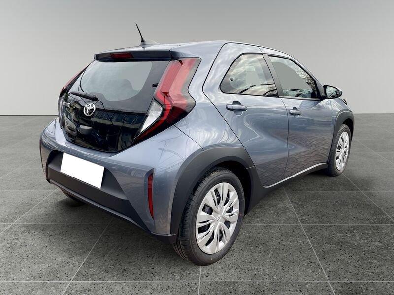 Toyota Aygo X 1.0 Active 72cv - KM0