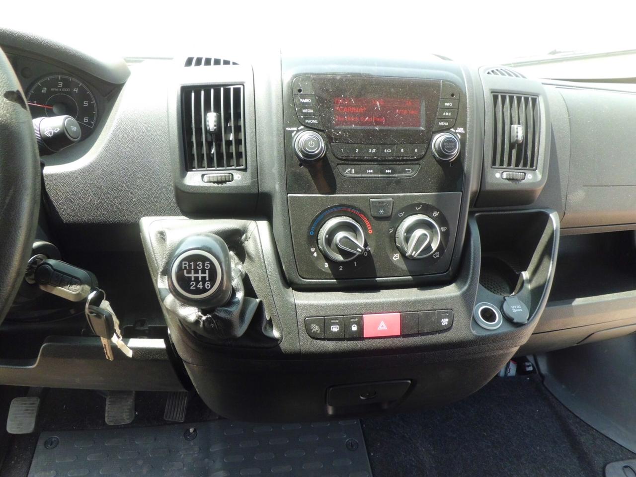 Peugeot Boxer 330 2.2 HDi/130CV FAP PC-TN Combi Premium-9 POSTI/POLTRONE SINGOLE CLIMA POSTERIORE