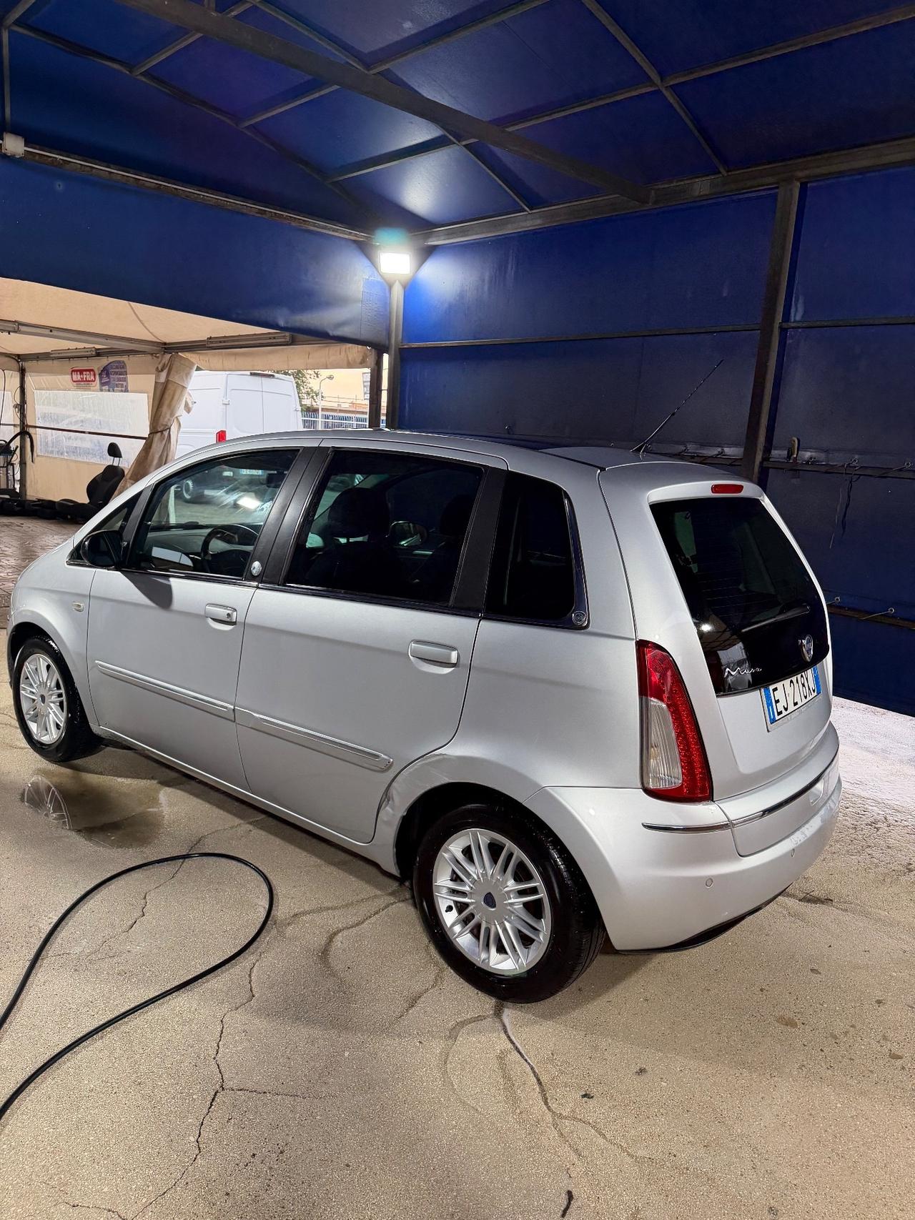 Lancia MUSA 1.4 8V Ecochic (GPL) Gold