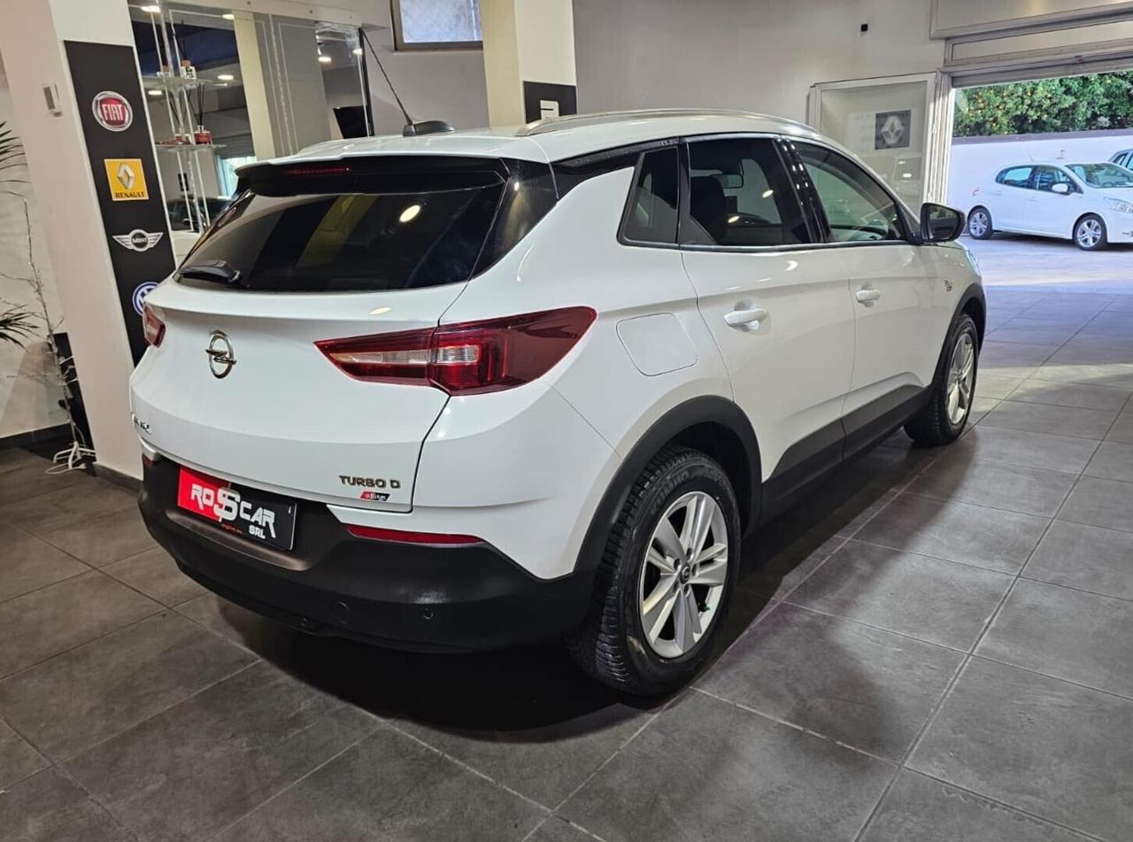 Opel Grandland X 1.6 diesel 120CV