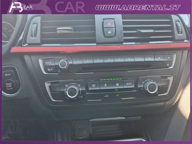 BMW Serie 3 (F30/31) 316d Touring Sport