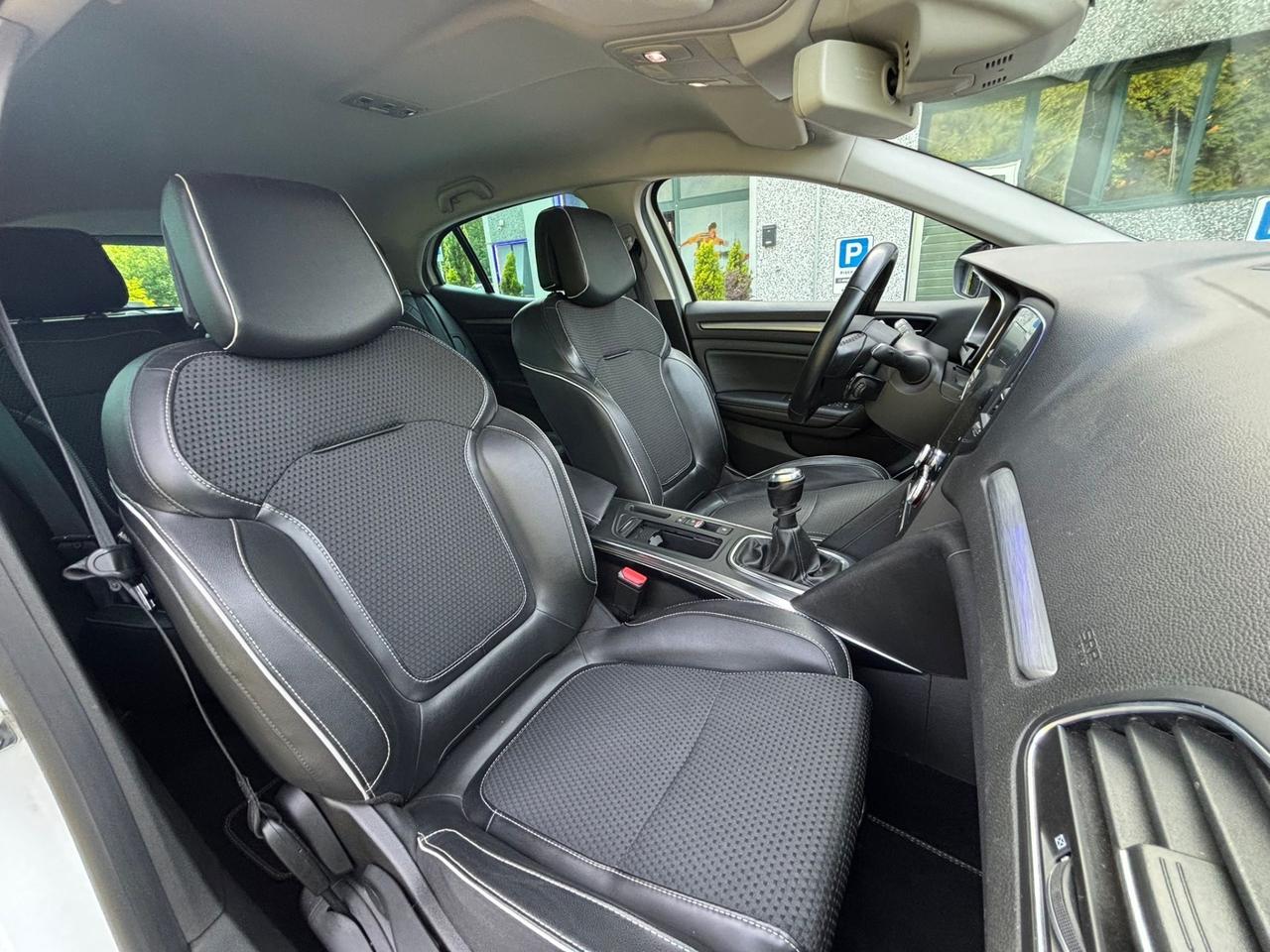 Renault Mégane dCi 8V 110 CV Energy Bose”CAR PLAY”