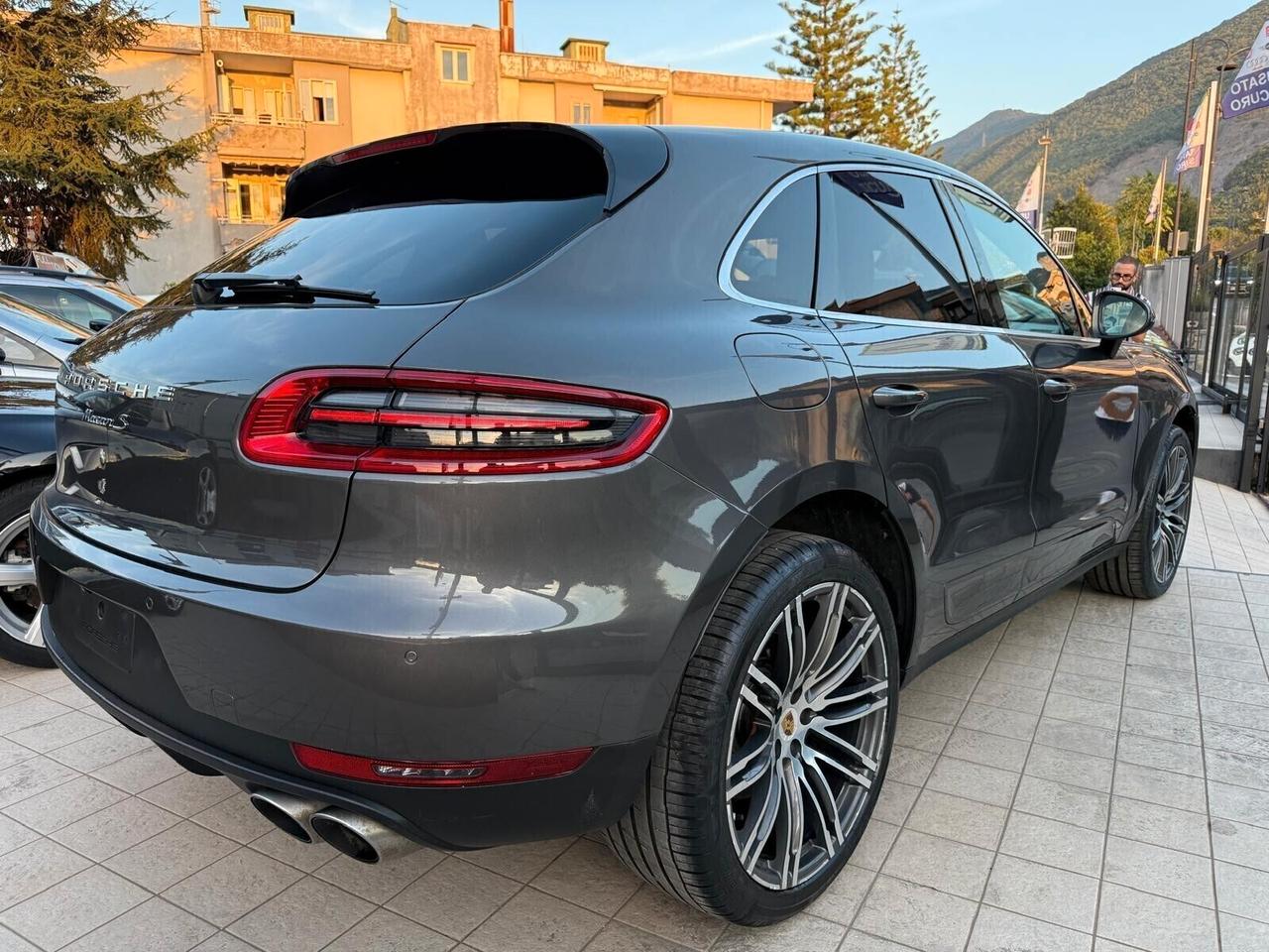 Porsche Macan S Diesel 3.0 V6 258 CV AUTOMATICO PDK - TETTO - NAVI - PELLE