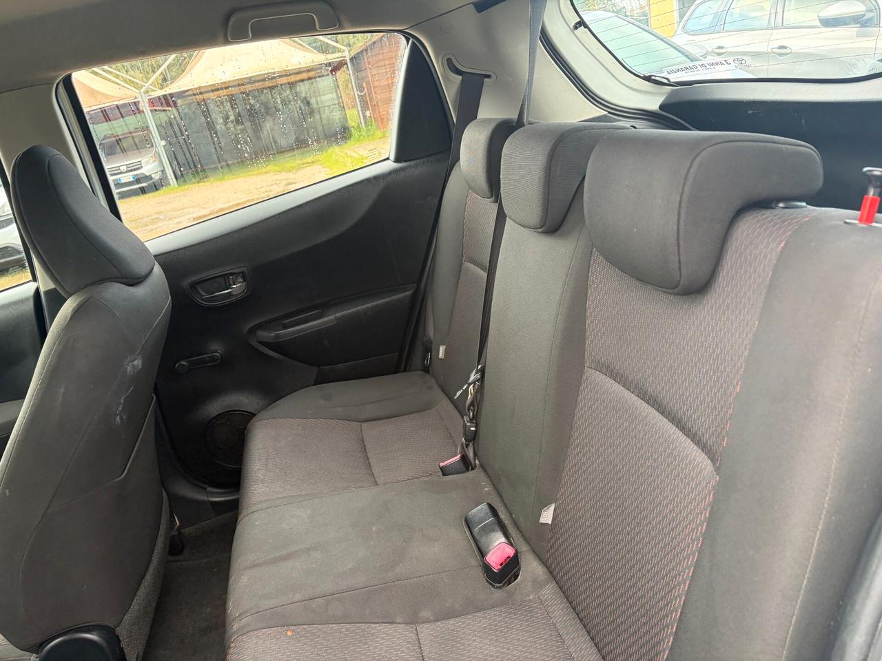 TOYOTA YARIS 1.4 D4D 90CV ANNO 2012 AUTOMATICA