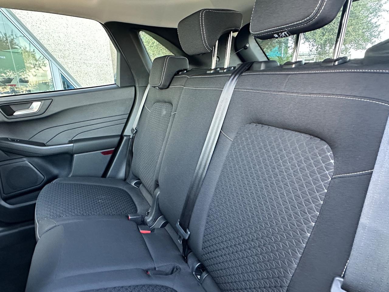 Ford Kuga phev Titanium possibilità noleggio no scoring