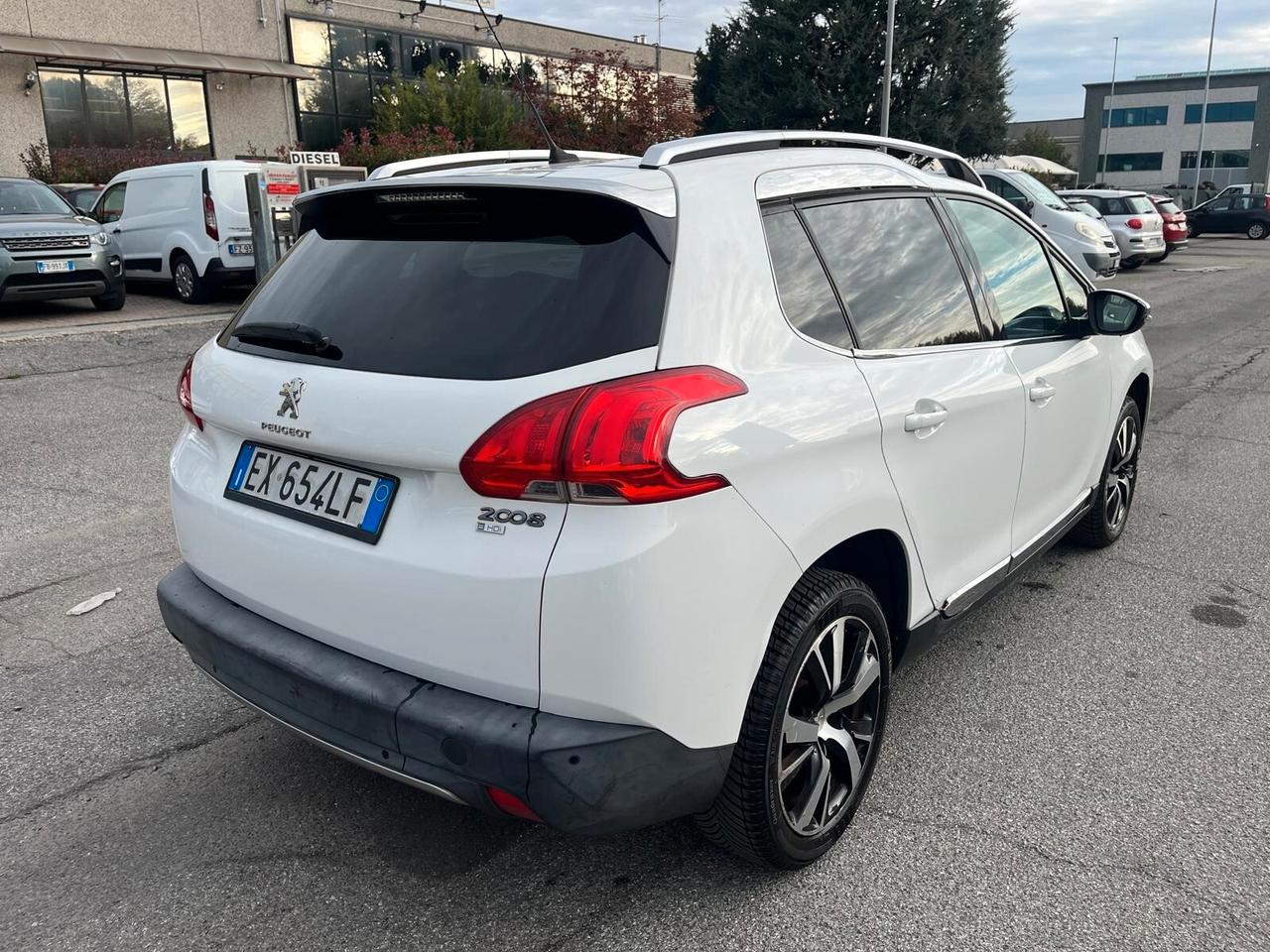 Peugeot 2008 1.6 e-HDi Allure