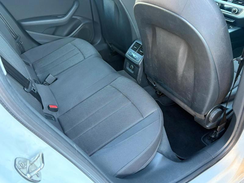 Audi A4 Avant 35 2.0 tdi Sport 150cv s-tronic