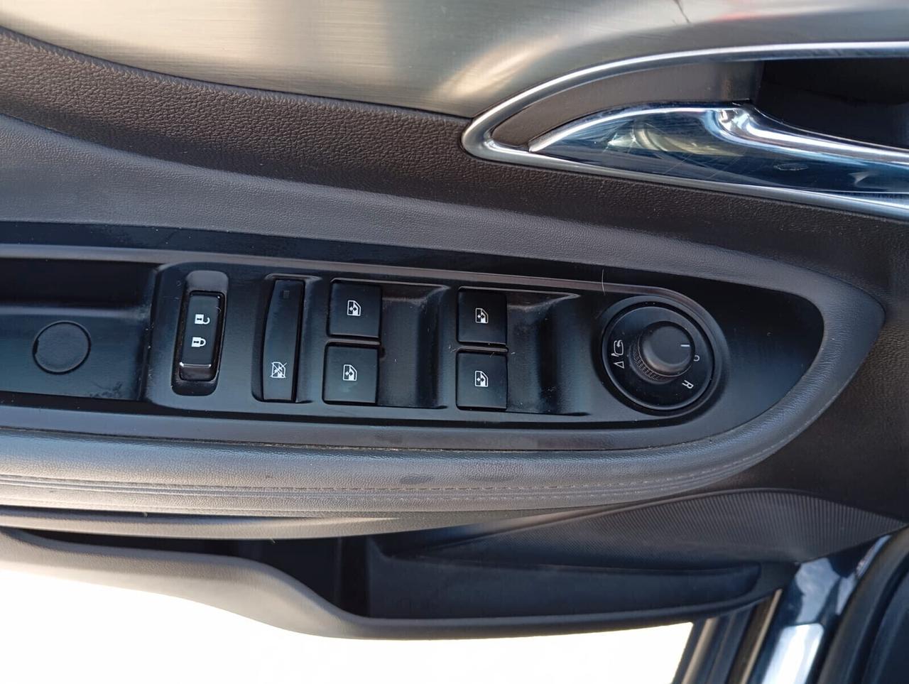 Opel Mokka "KM CERTIFICATI" UNIPRO