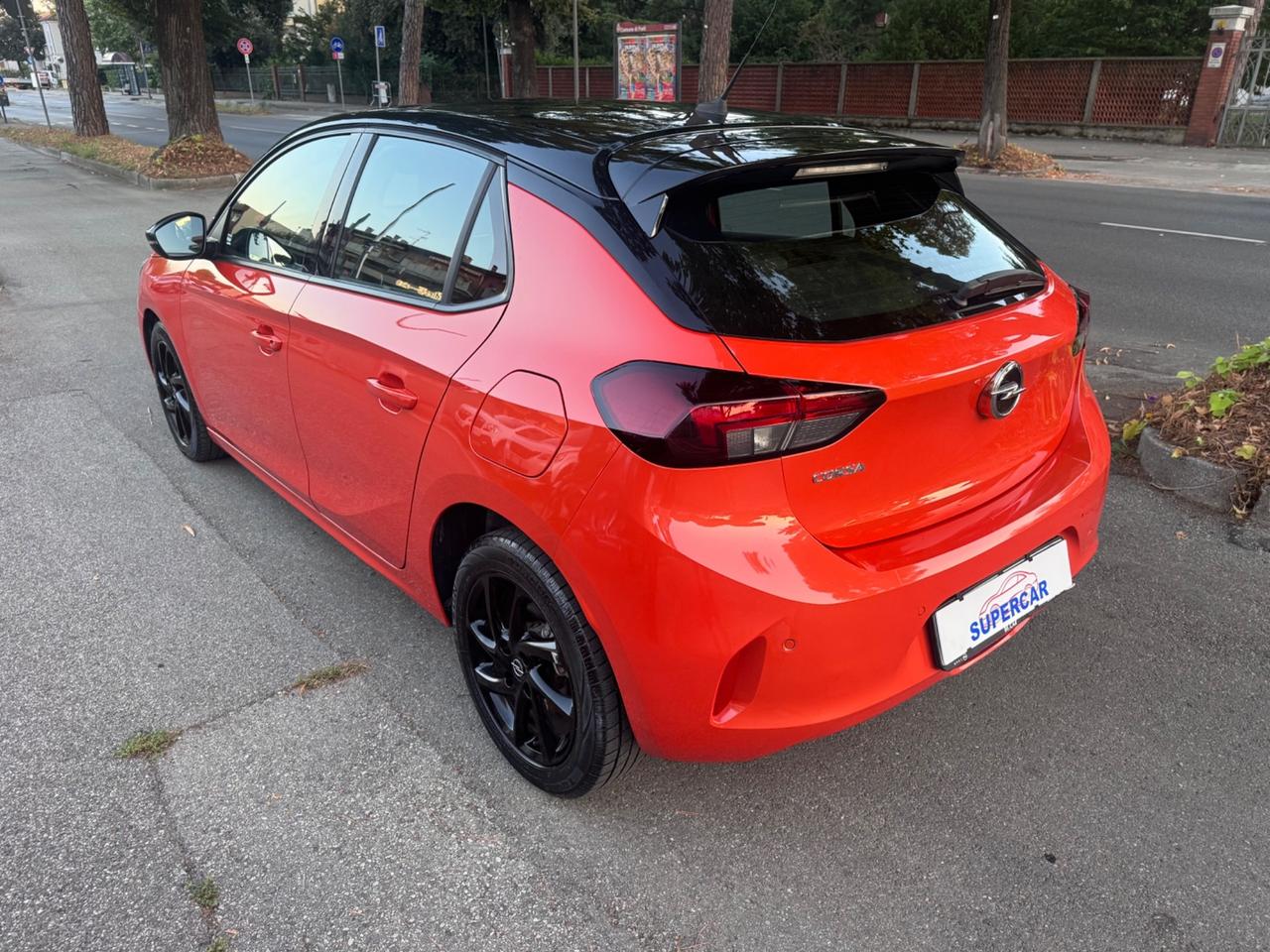 Opel Corsa 1.5 D 100 CV GS Line neopaten garanzia 12 m