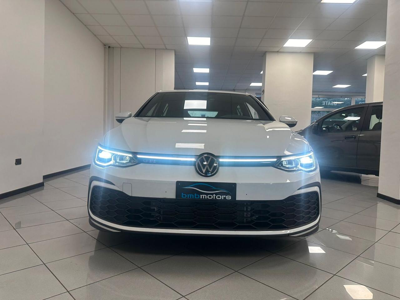 Volkswagen Golf GTI 2.0 TSI