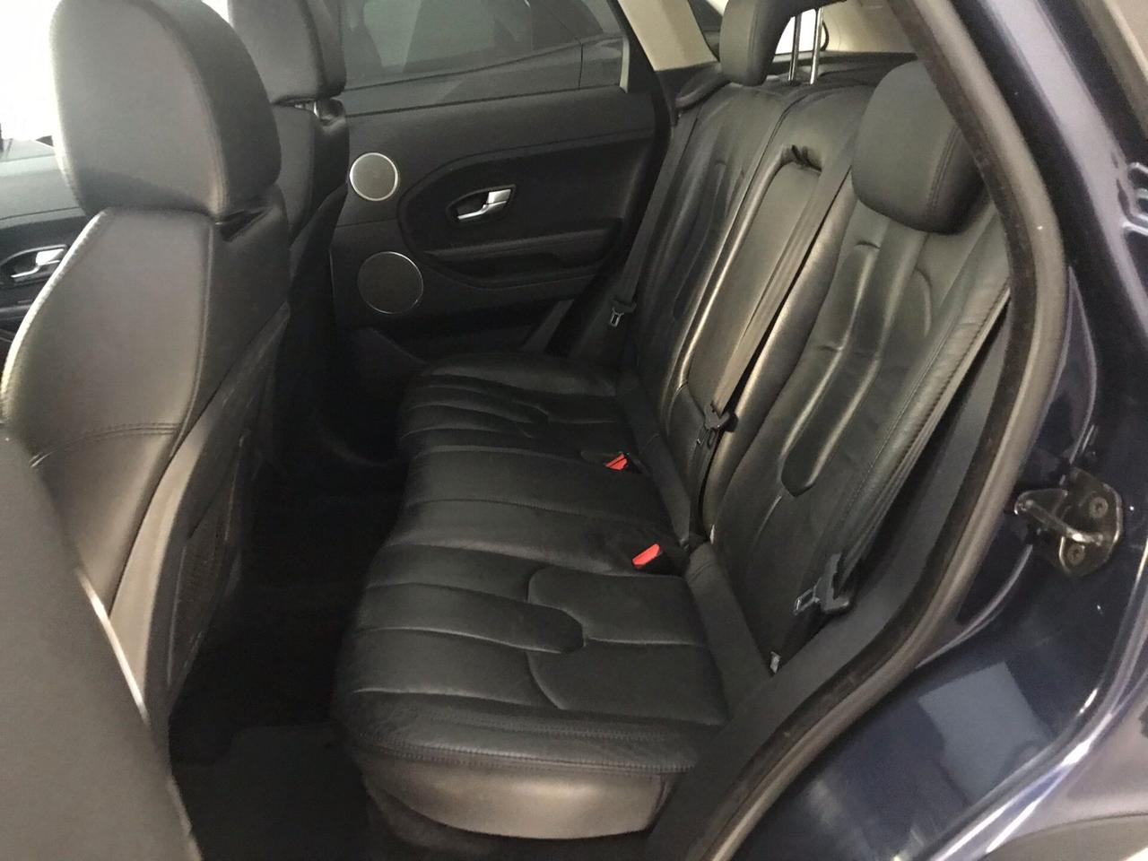 Land Rover Evoque 2.2 TD4 5p. PRESTIGE PANORAMICO