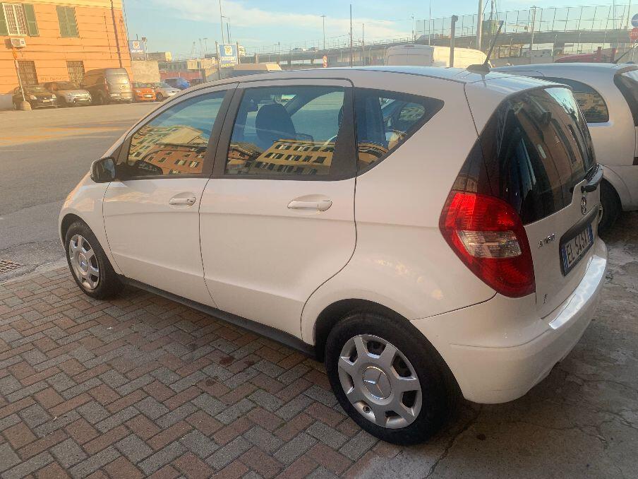 Mercedes-benz A 160 A 160 BlueEFFICIENCY Executive