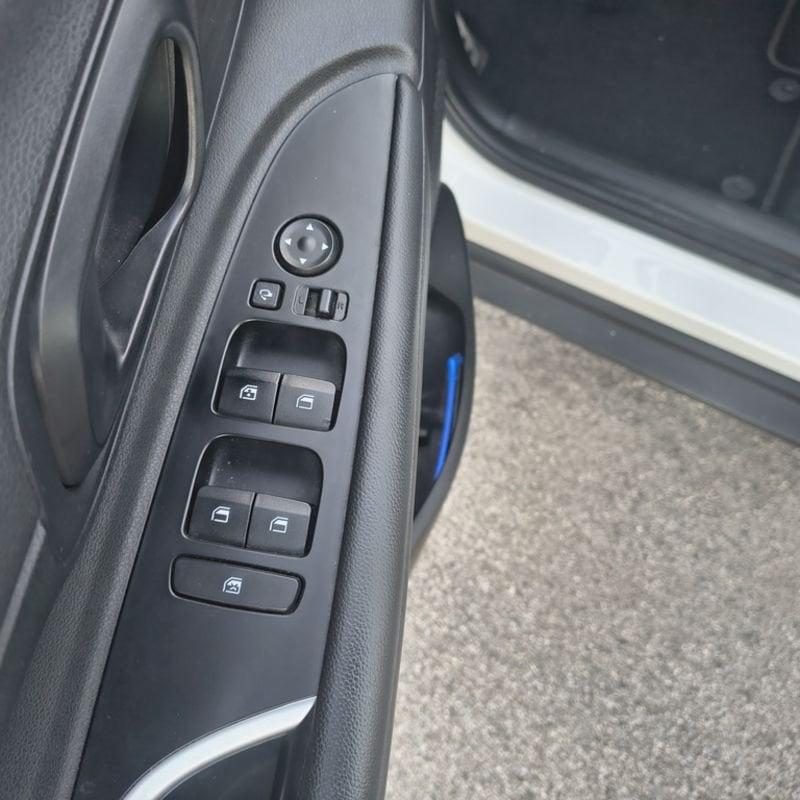 Hyundai Bayon 1.2 MPI MT XLine 84 CV