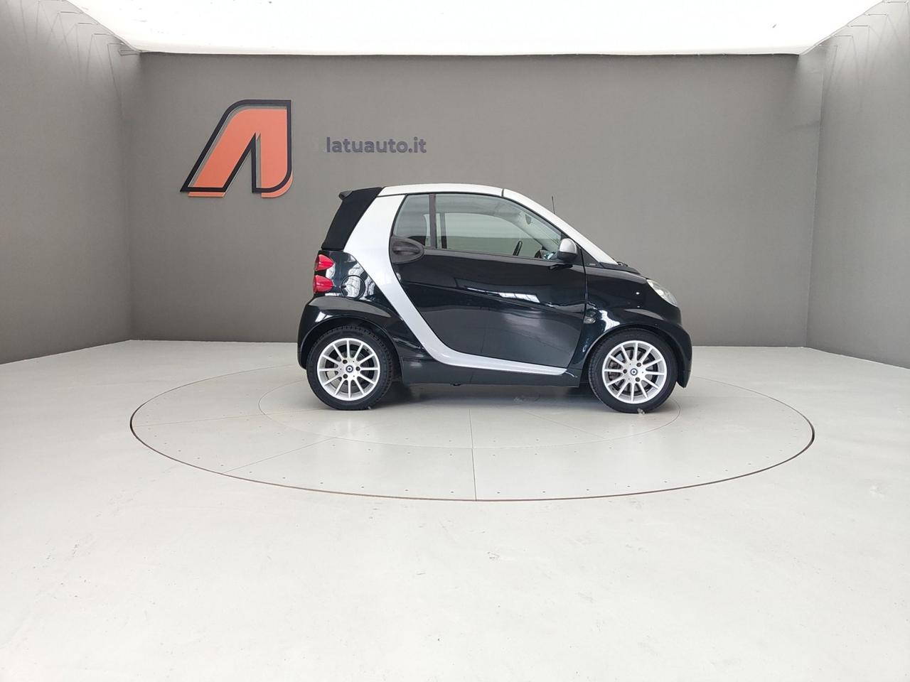 SMART Fortwo II 2007 Cabrio 1.0 MHD 71CV PASSION
