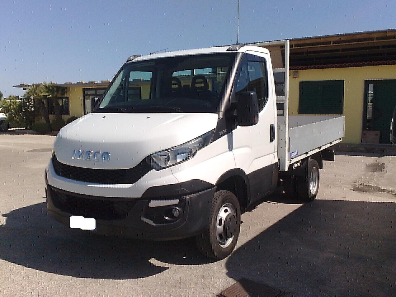 Iveco Daily 35c11 2.3hpt C.Fisso - 2016