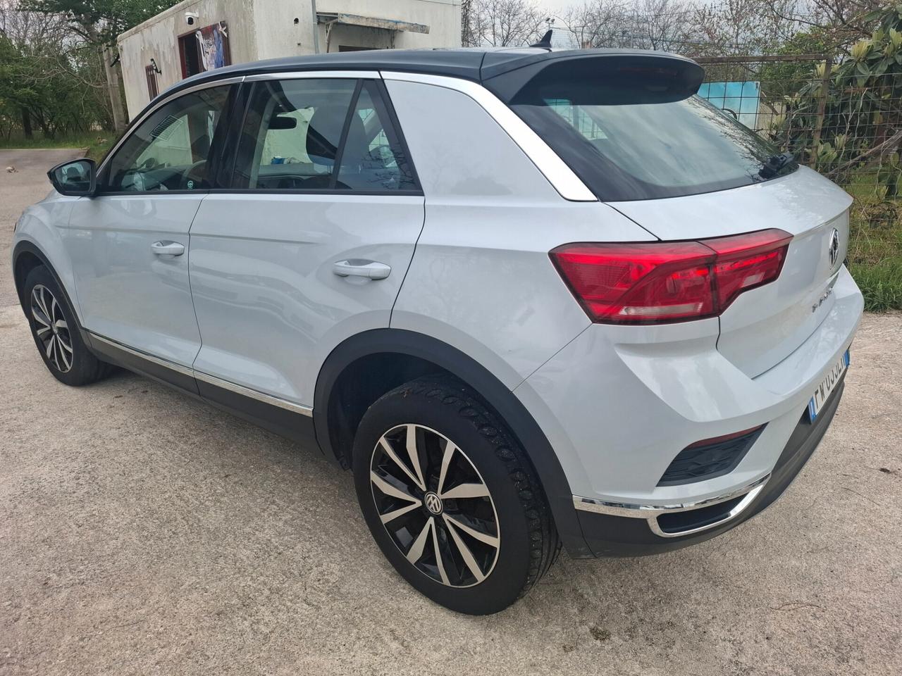 Volkswagen T-Roc 16 tdi