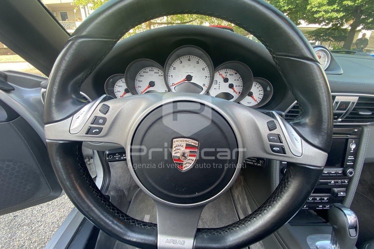 PORSCHE 911 Carrera 4S Cabriolet