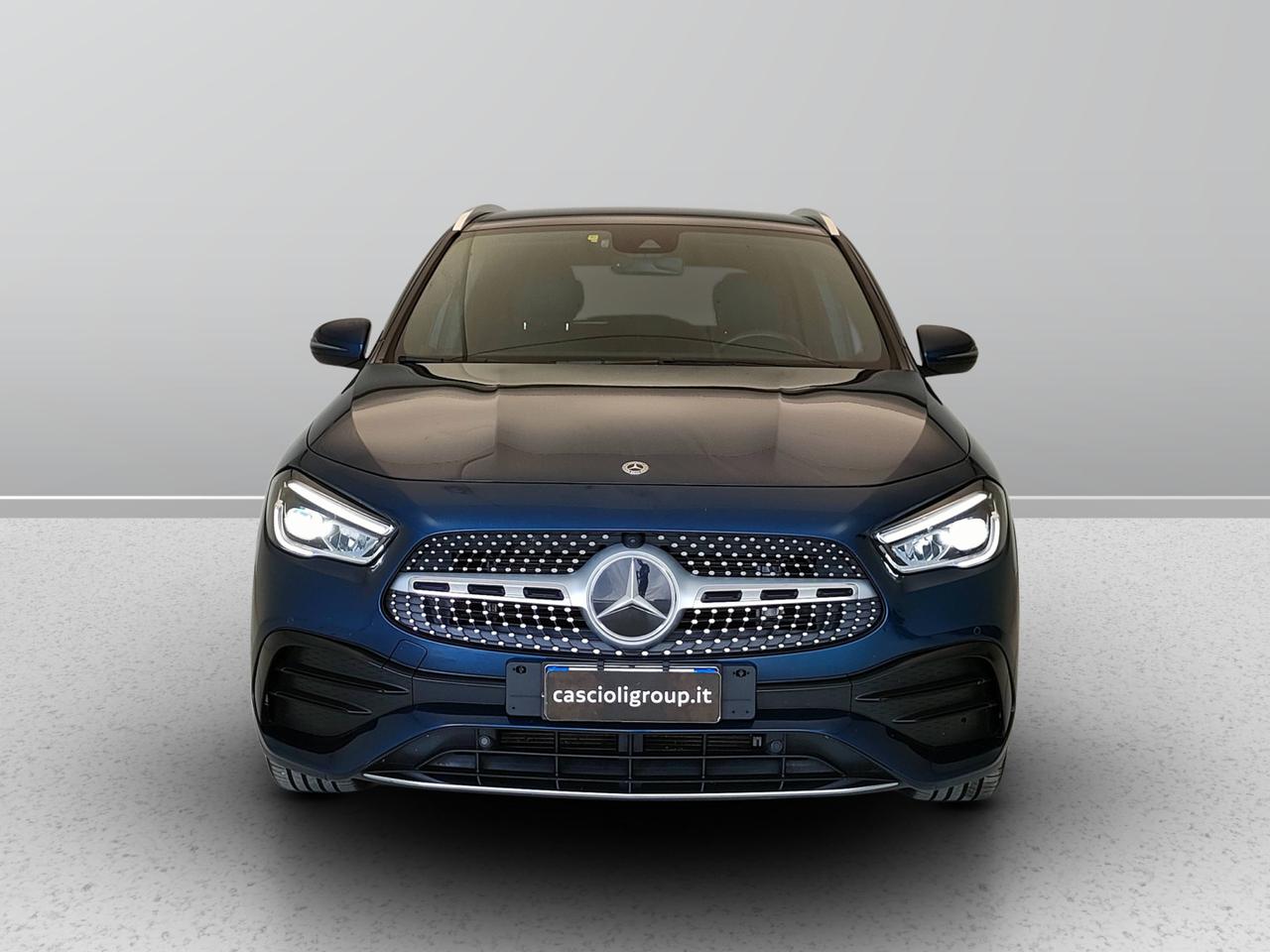 Mercedes-Benz GLA-H247 2020 - GLA 200 d Premium 4matic auto
