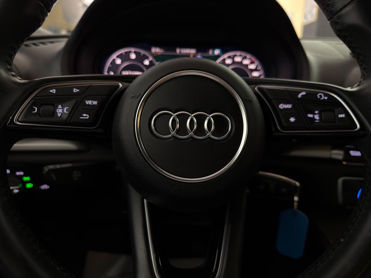 Audi A3 Sedan 30 TDI S- LINE *FULL OPTIONAL* Berlina